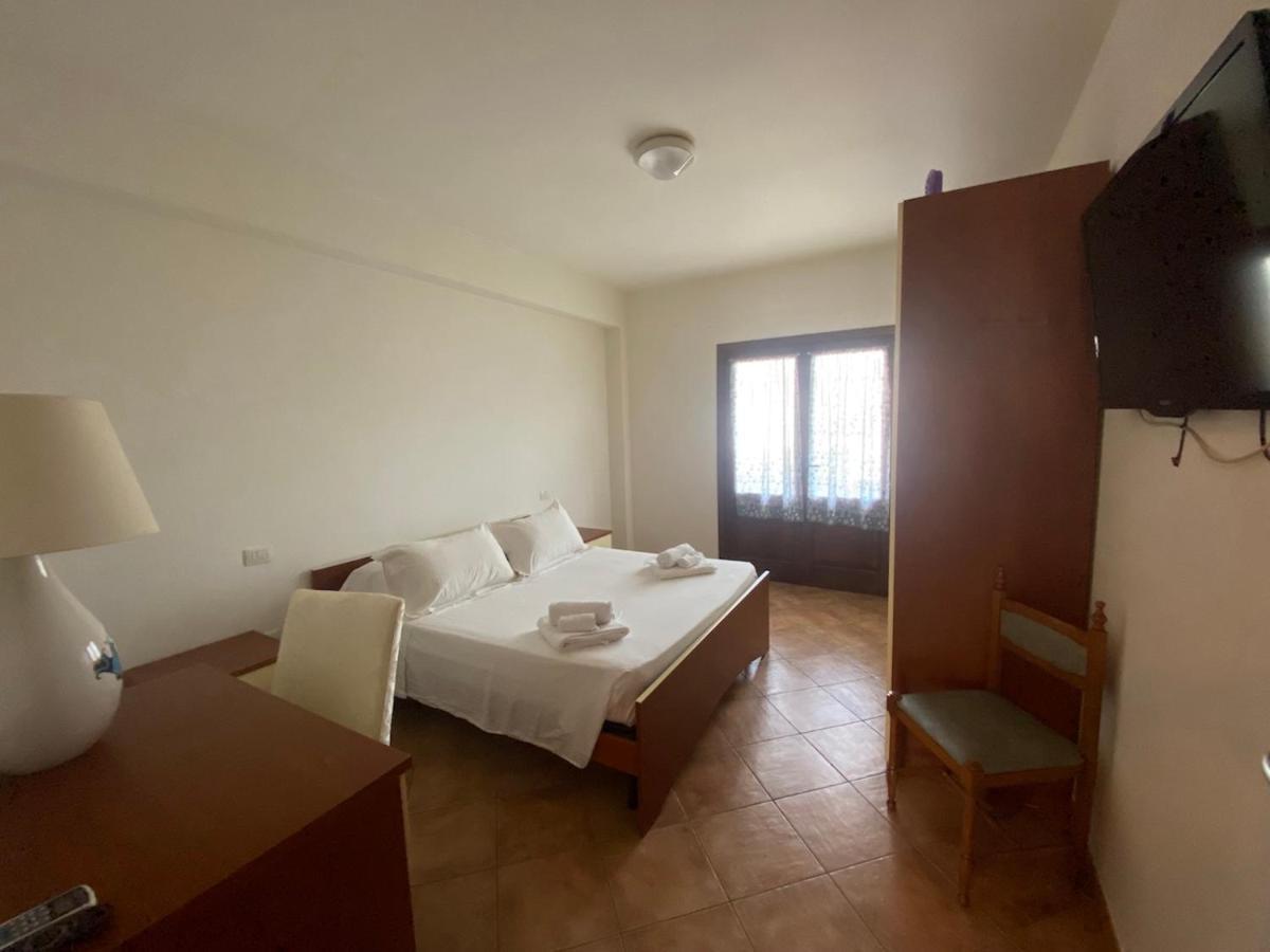 Cancelletto # Couette-café
